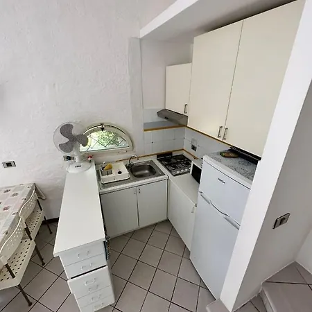 Le Vasche - By The Sea - Apartment Cavo